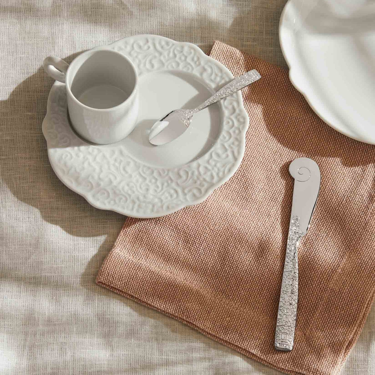 Alessi Espressokop Dressed MW01/76 op tafel