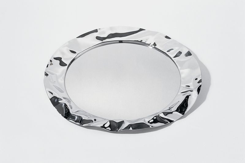 Alessi Foix rond dienblad in gehamerd staal, ontwerp Lluís Clotet