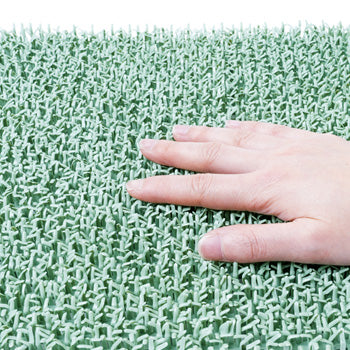 Shiba doormat tile in green, close-up of round sprigs