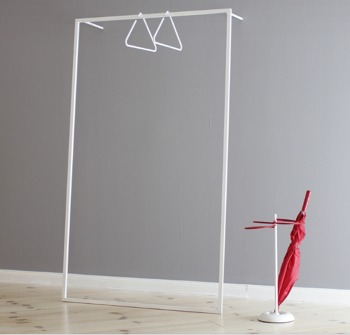 MF Leano 100 coat rack in white with hooks, side view