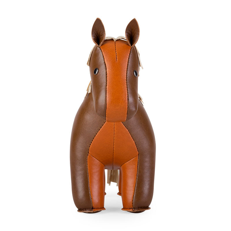 Bruin paard van kunstleder, vooraanzicht met manen en oren