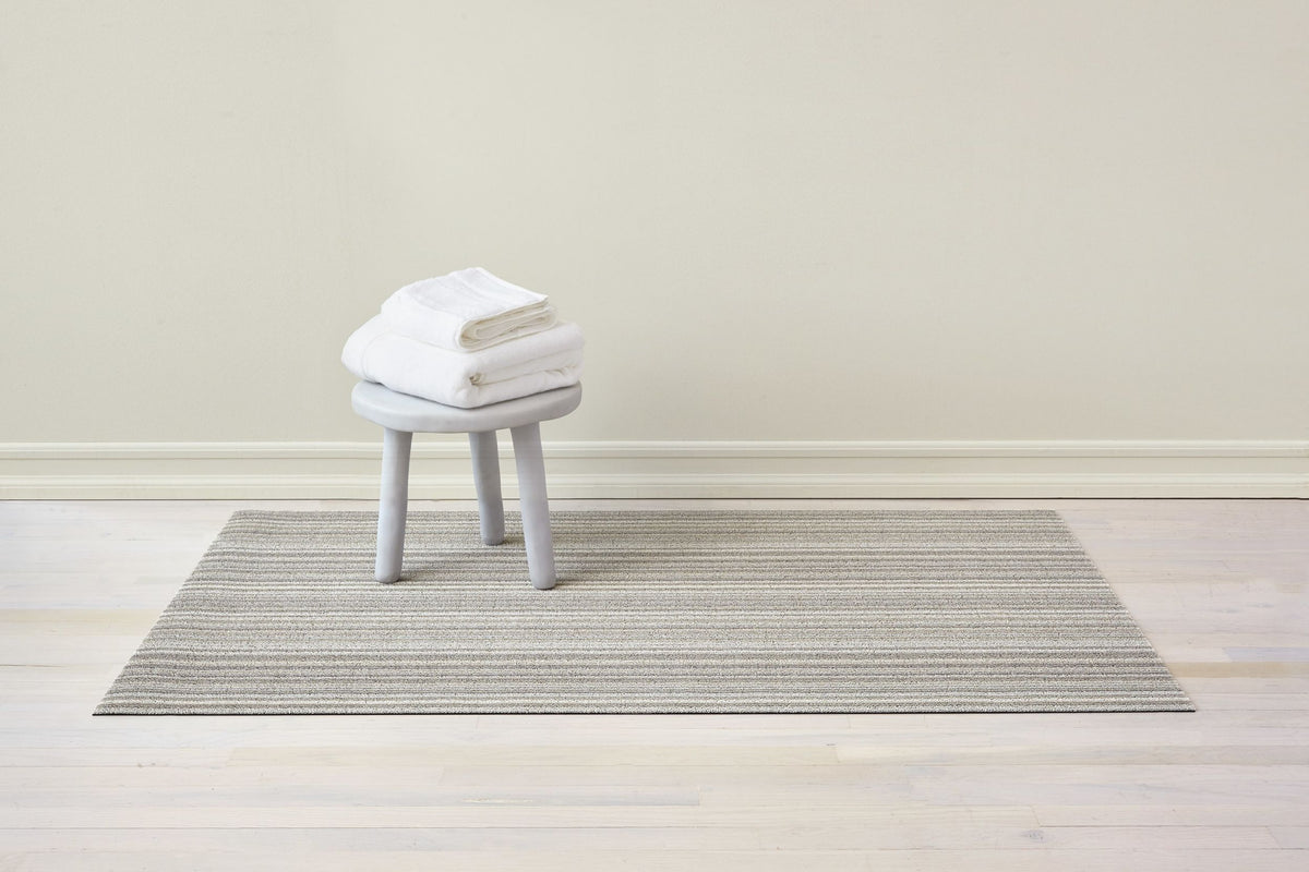 Chilewich deurmat Skinny Stripe Birch, gestreept, 46 x 71 cm