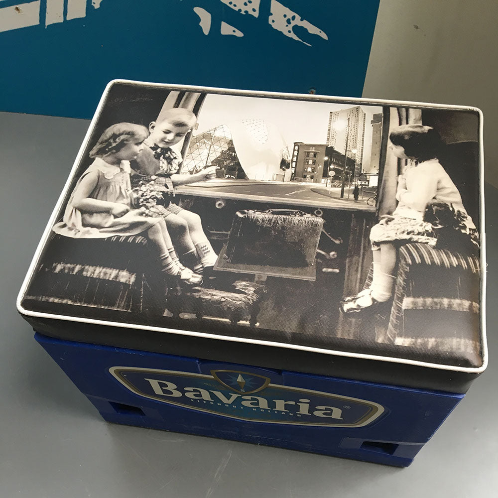 Alessi kussen voor krat, speciale Eindhoven editie met fotomontage van Blob
