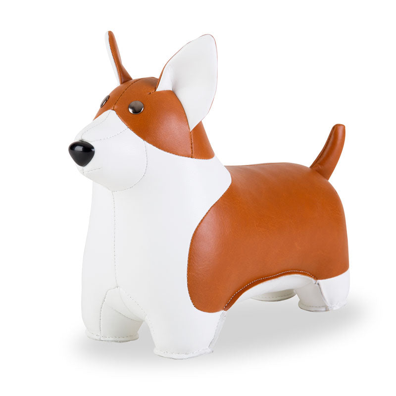 Zuny deurstop hond in vorm van corgi, kunstleder, bruin en wit, driekwart aanzicht