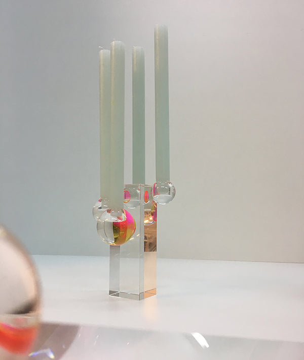 Fundamental Drops Candelabra kandelaar, iriserend kristal, met groenige kaarsen