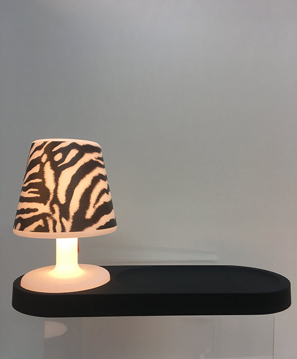 Fatboy Residence tray in antraciet met Edison Petit lamp en speciale kap