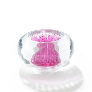 Detail of pink removable insert in glass Michi-Kusa vase