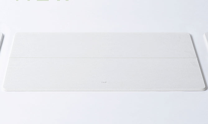 Soil Japanese bath mat, top view of entire surface