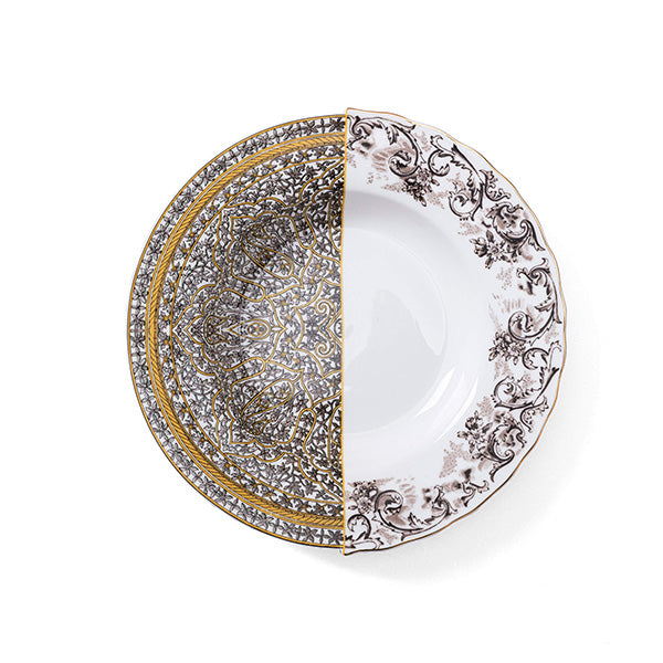 Agroha soup plate from the Hybrid series by Seletti, top view with gold-grey and white pattern