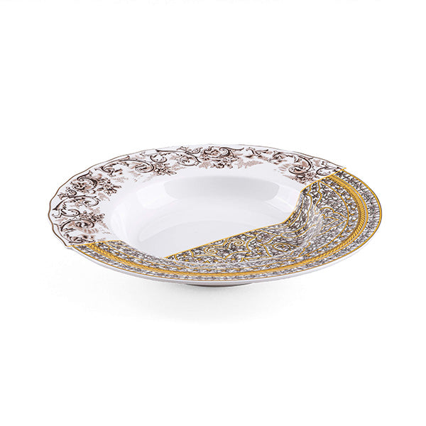 Agroha soup plate from the Hybrid series by Seletti, designed by CTRLZAK, view at an angle with two patterns