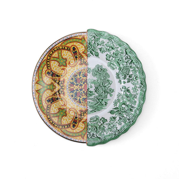 Seletti Sravasti dessert plate from the Hybrid-World series, top view with green and yellow pattern