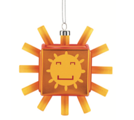 Alessi Sunflake kerstkubus, oranje kerstbal in zonvorm, close-up