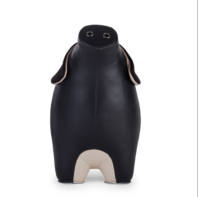 Zuny Pig Diya bookend in pig shape, black, front view