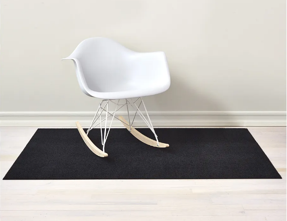 Chilewich deurmat in effen zwart, 61x91 cm, ontwerp Sandy Chilewich