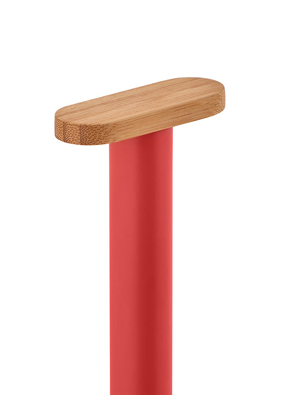 Alessi Mattina keukenrolhouder rood, detail van de bamboe sluitdop