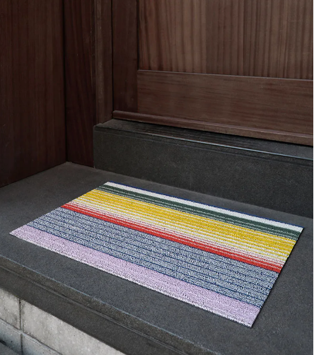 Deurmat Pop Stripe van Sandy Chilewich, gestreept dessin, bovenaanzicht