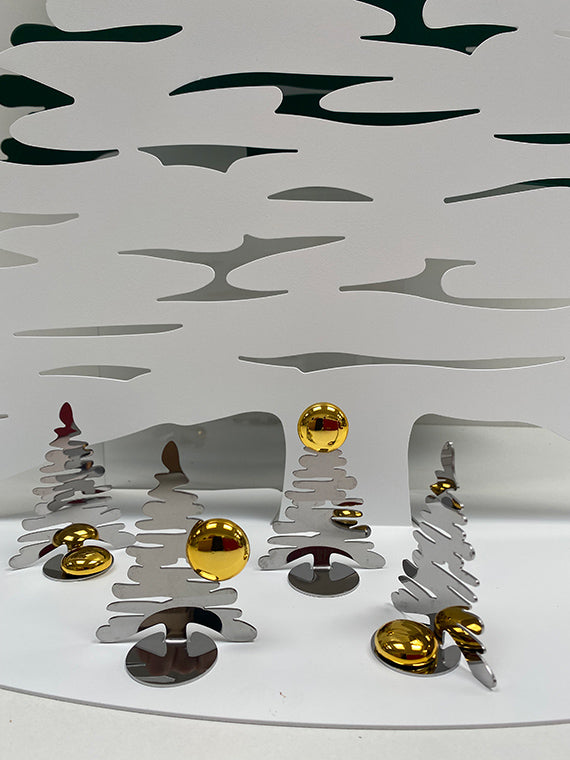 Alessi Mini Bark boompjes in rvs, detail van de gouden magneten