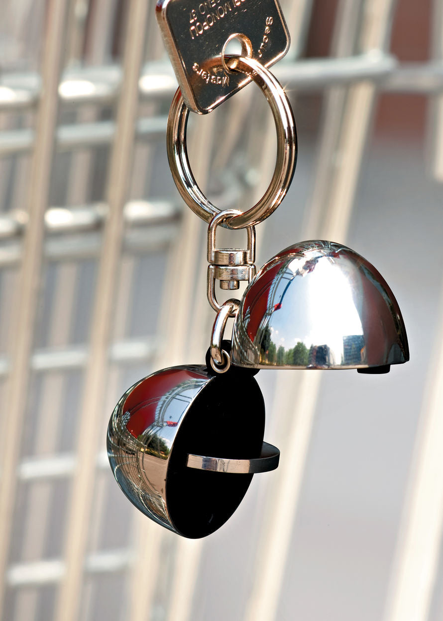 Alessi Bon sleutelhanger met munt houder in staal, geopend