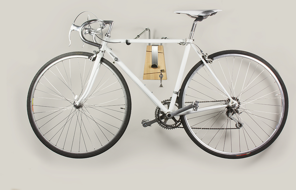Fietsdrager Elk met witte racefiets, zijaanzicht