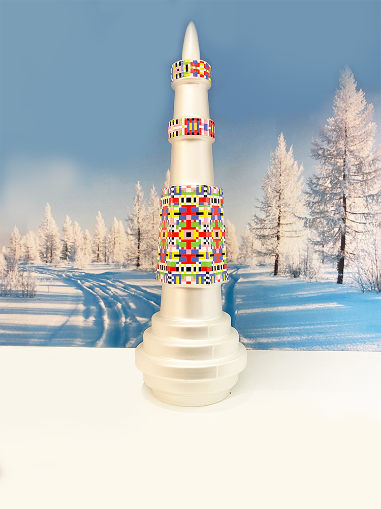 Alessi Holyhedrics piek van glas, ontworpen door Elena Salmistraro, met geometrisch decor