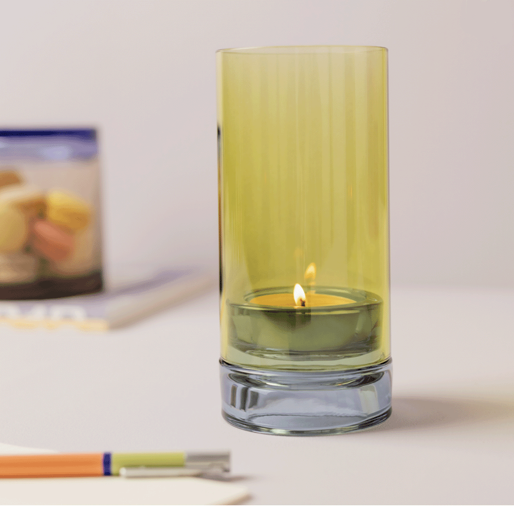 Remember Lys windlicht met brandend waxinelicht in de glazen cilinder