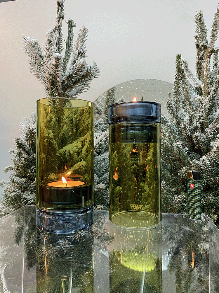 Remember Lys windlichten set in lime, twee maten glazen windlichten naast elkaar