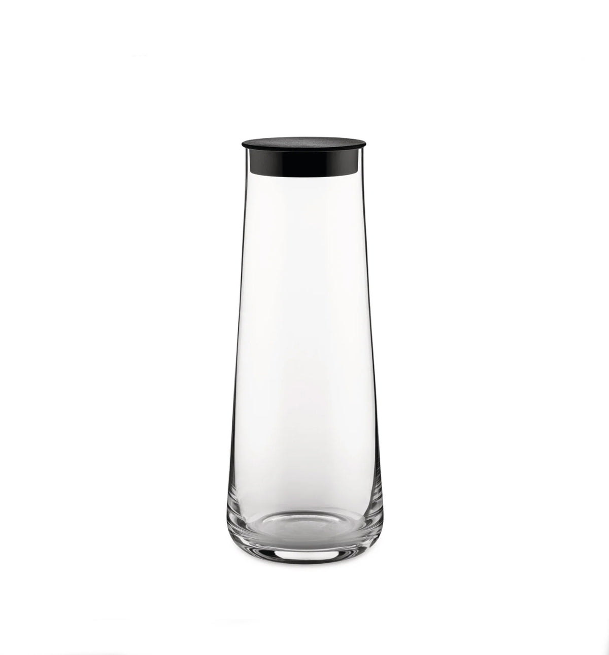 Eugenia karaf van Alessi, ontwerp Naoto Fukasawa, glas met zwarte dop