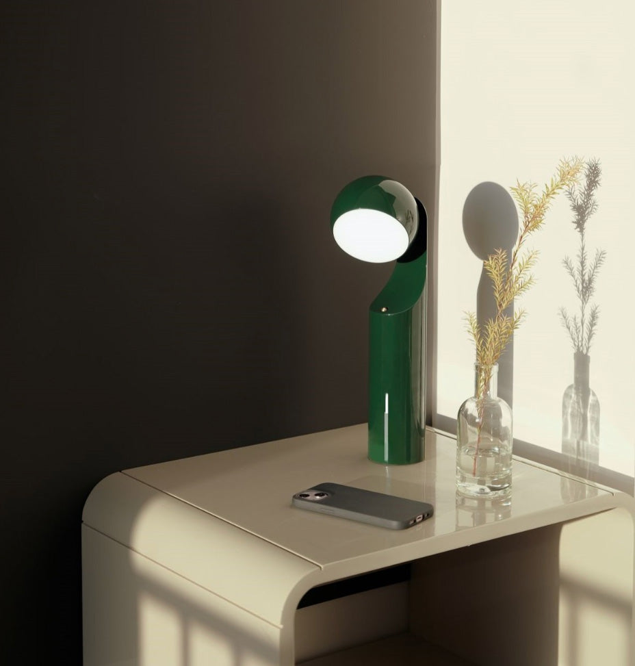 Mono Retro leeslamp Forest Green, ontwerp Notion Studio, mooie glanzende afwerking
