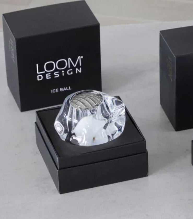 Loom Ice Ball lichtobject in verpakking met merklogo