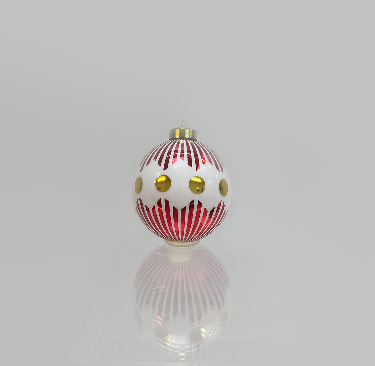 Alessi Delight grote kerstbal, glazen, in rood-wit met gouden stippen