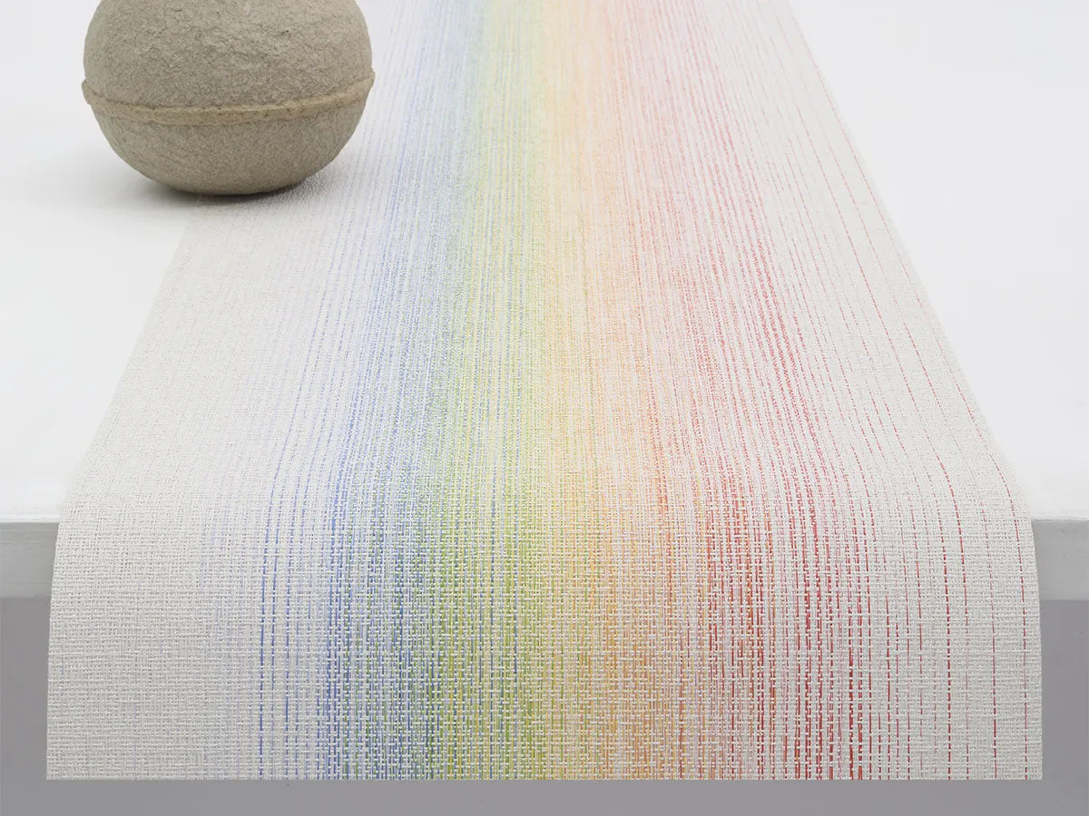 Chilewich placemat-loper Ombré, kleurverloop van blauw via groen naar rood