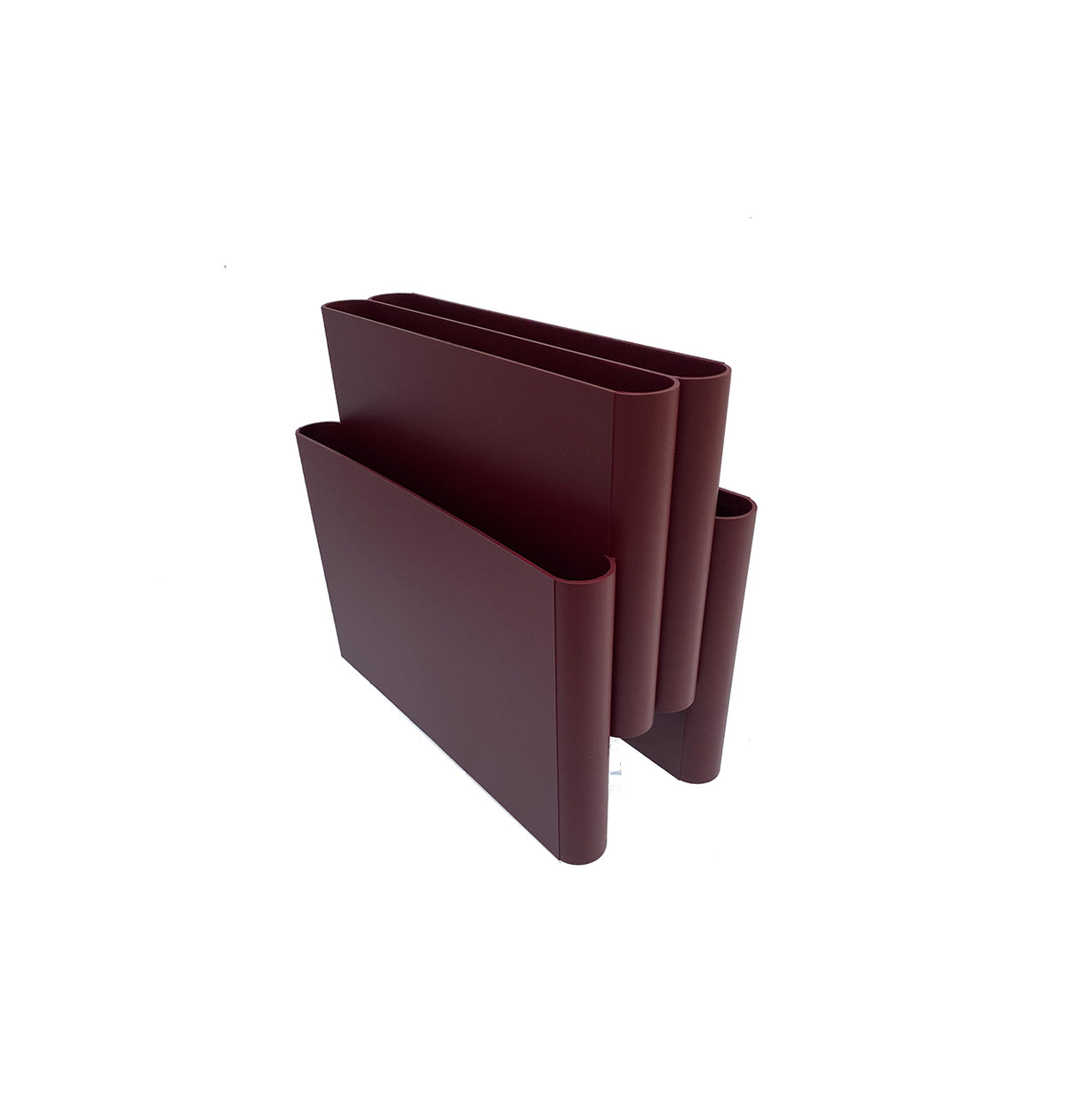 Kartell tijdschriftenrek Bordeaux, diagonaal aanzicht, ontwerp Giotto Stoppino
