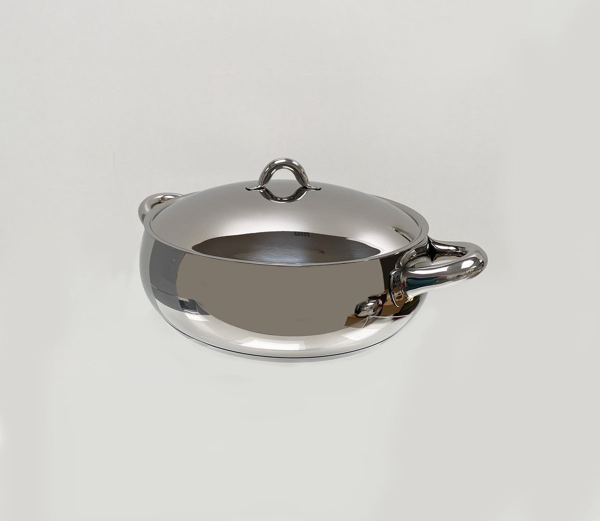 Alessi Mami kookpan met deksel, diameter 28 cm, schuin aanzicht