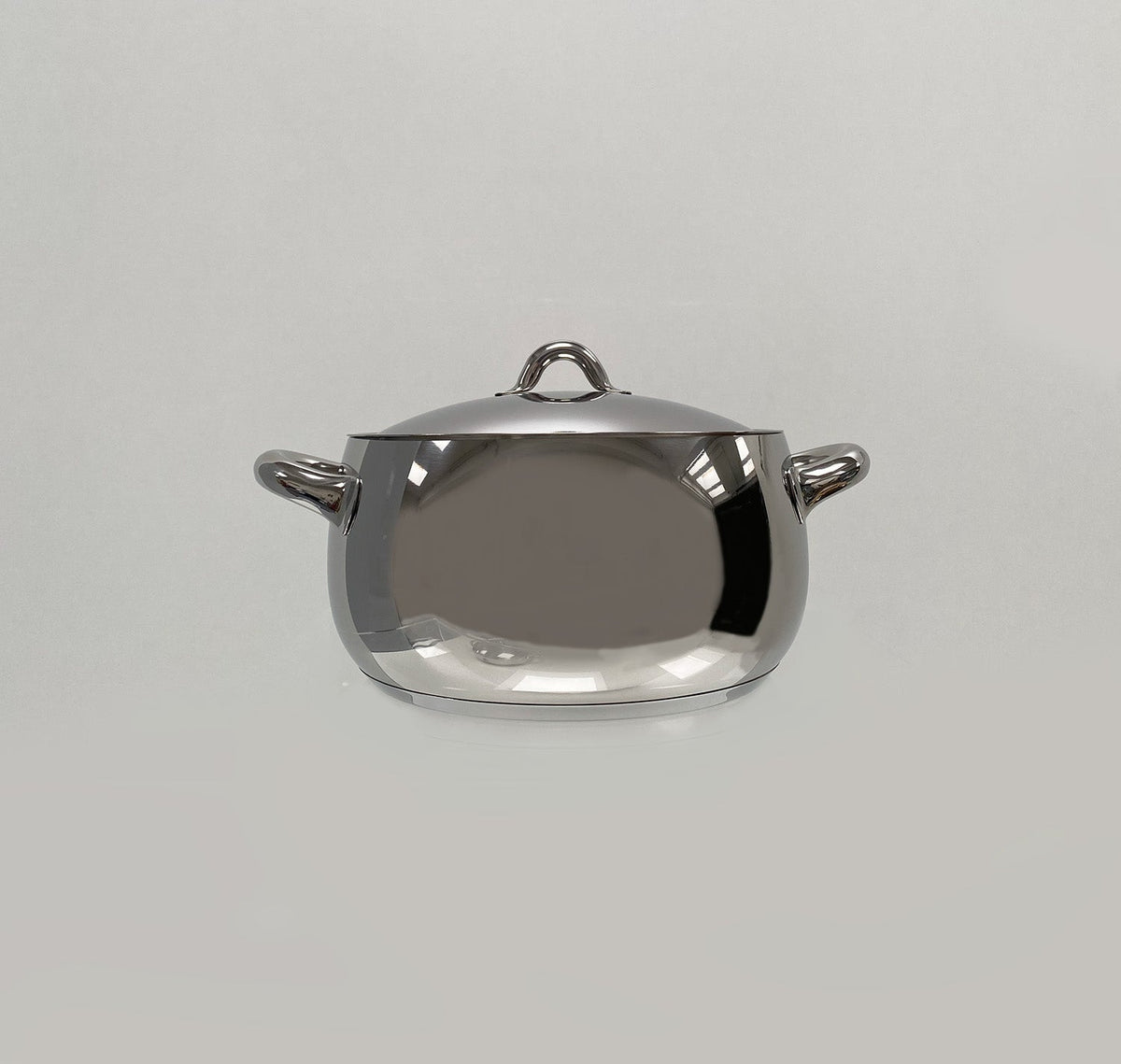 Alessi Mami kookpan met deksel, vooraanzicht, roestvrij staal
