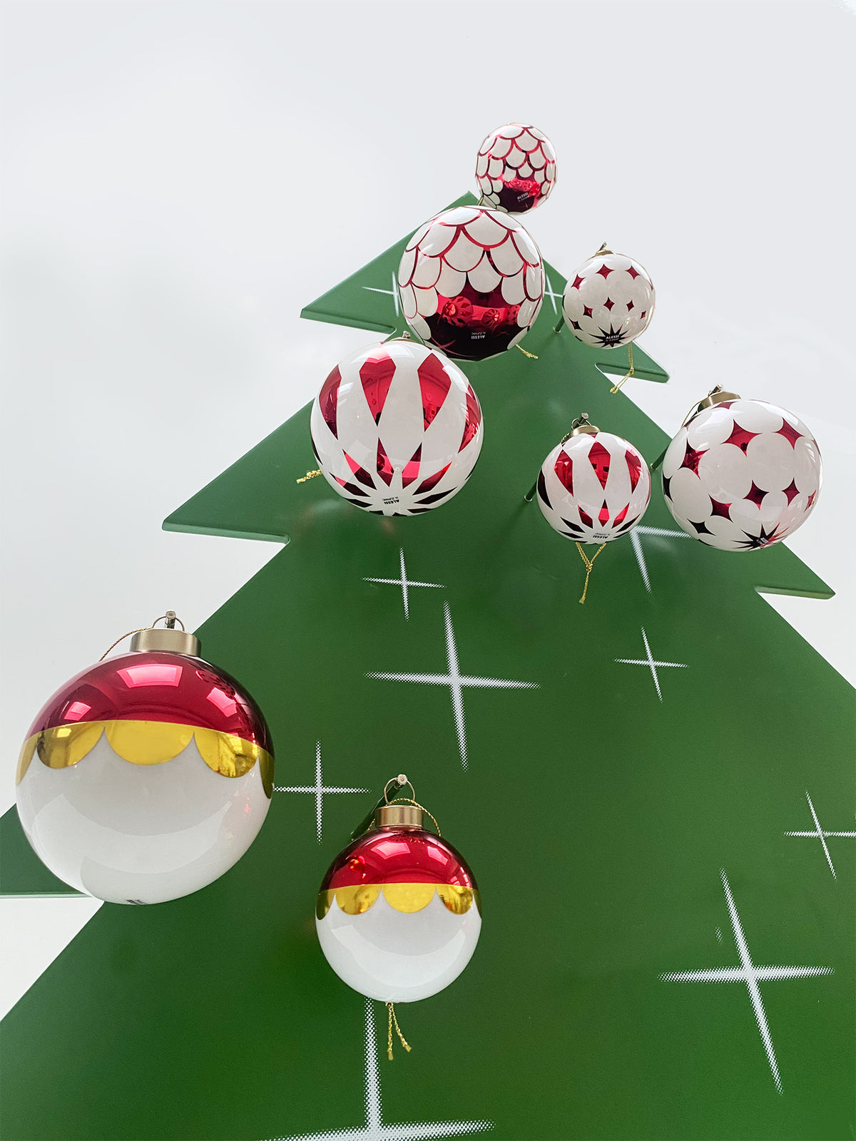 Delight kerstballen van Alessi, ontwerp Nika Zupanc, assortiment glazen ballen in verschillende maten en patronen