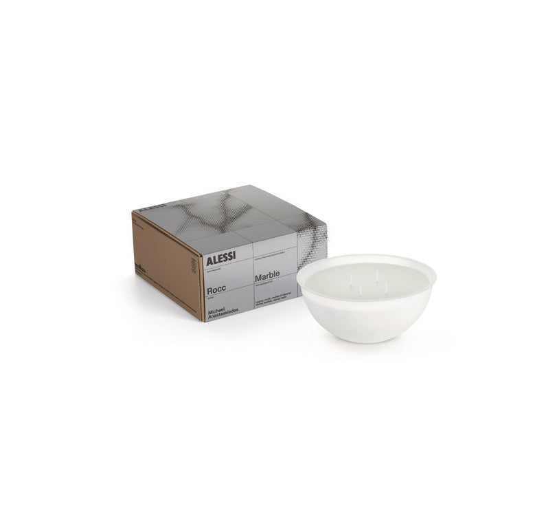 Losse Alessi Rocc Marble geurkaars M naast de verpakking, wit