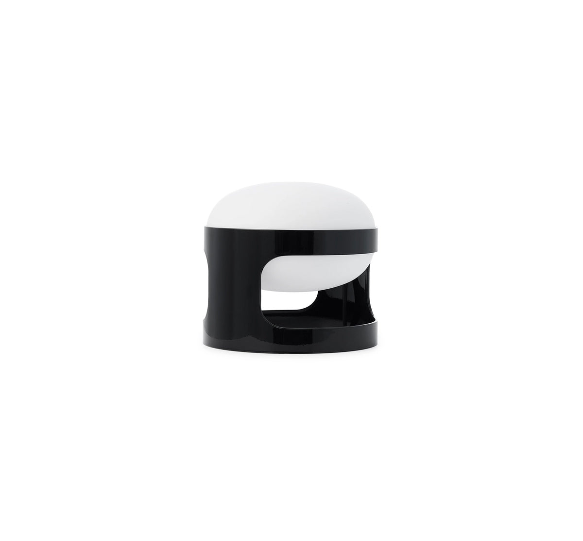 Kartell KD28 table lamp in black, side view of dome-shaped diffuser