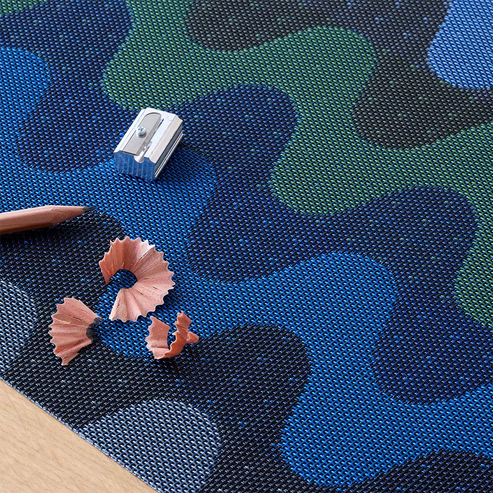 Detail van de geweven structuur van de Chilewich Wiggle-Deep Sea placemat