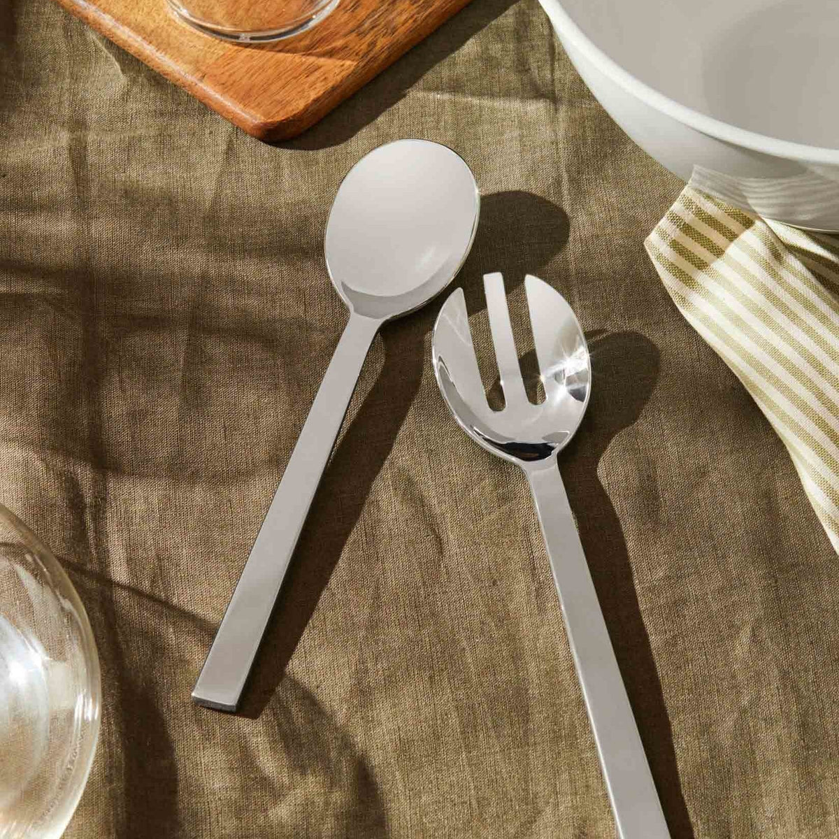 Alessi Santiago slabestek DC05/14 op tafel