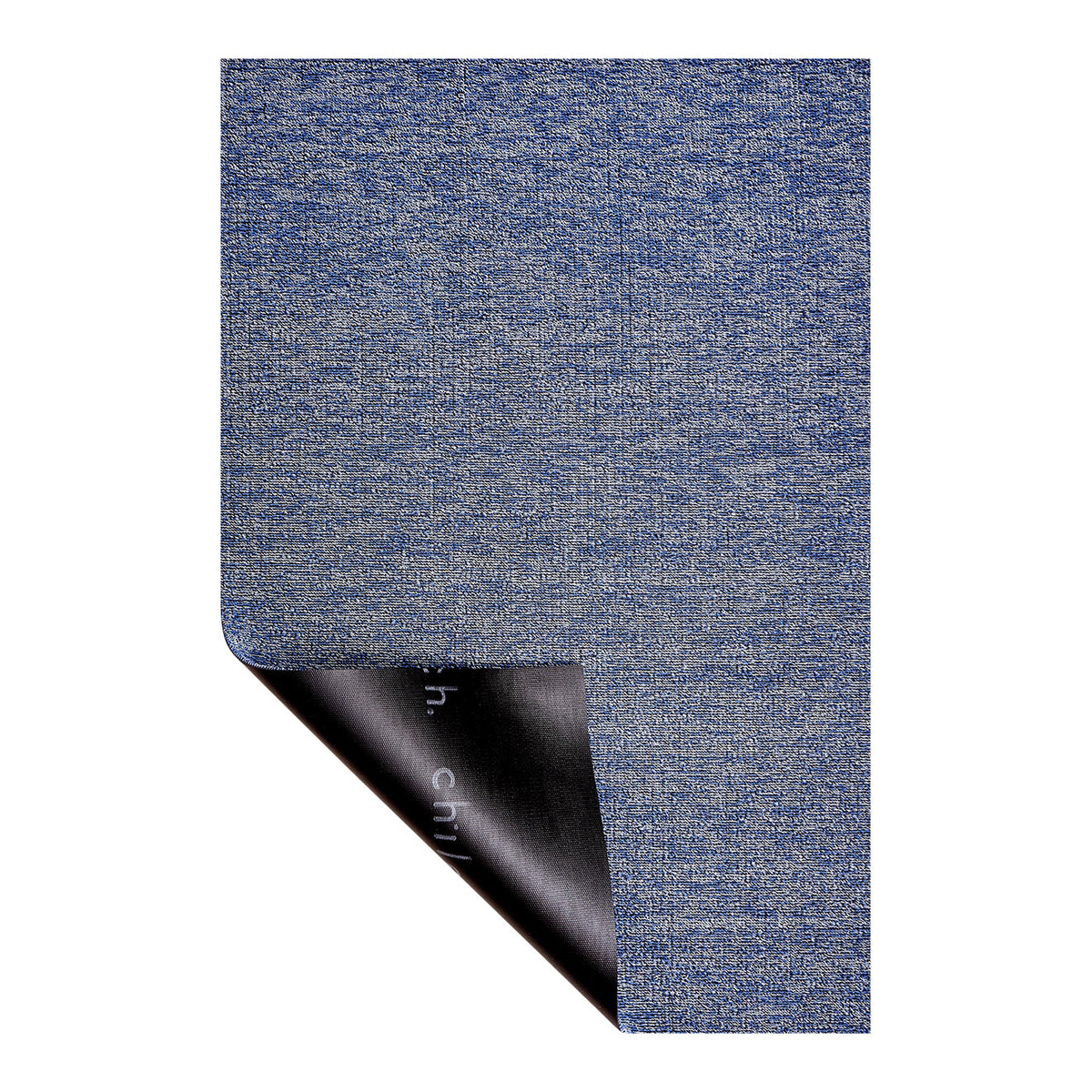 Hoek en rand van de Chilewich deurmat Heathered Cornflower