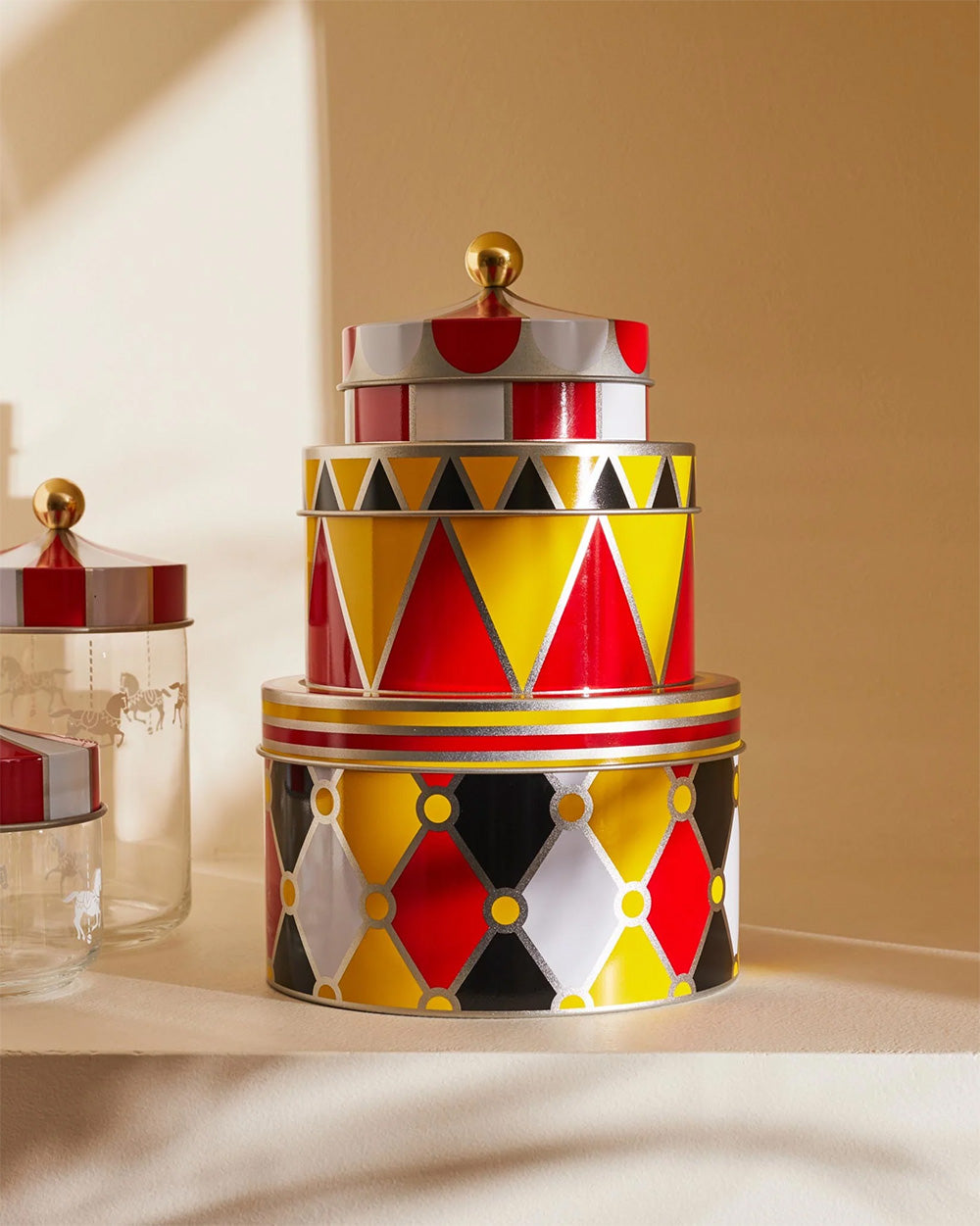 CIRCUS TINS 3