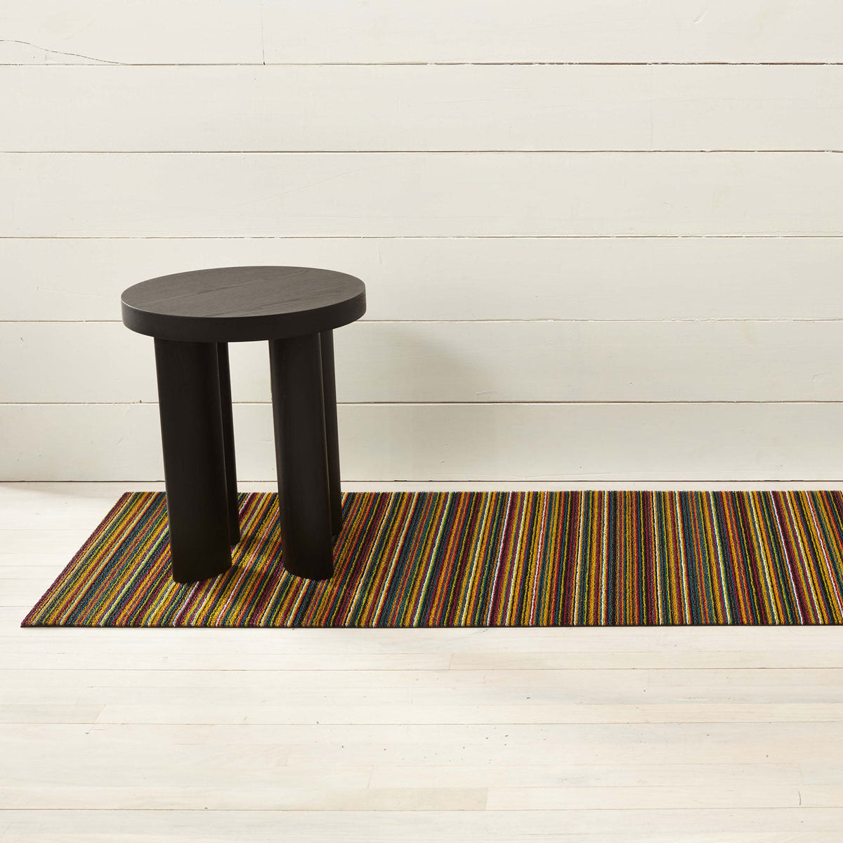 Chilewich Skinny Stripe Bright Multi als runner van 61 x 183 cm