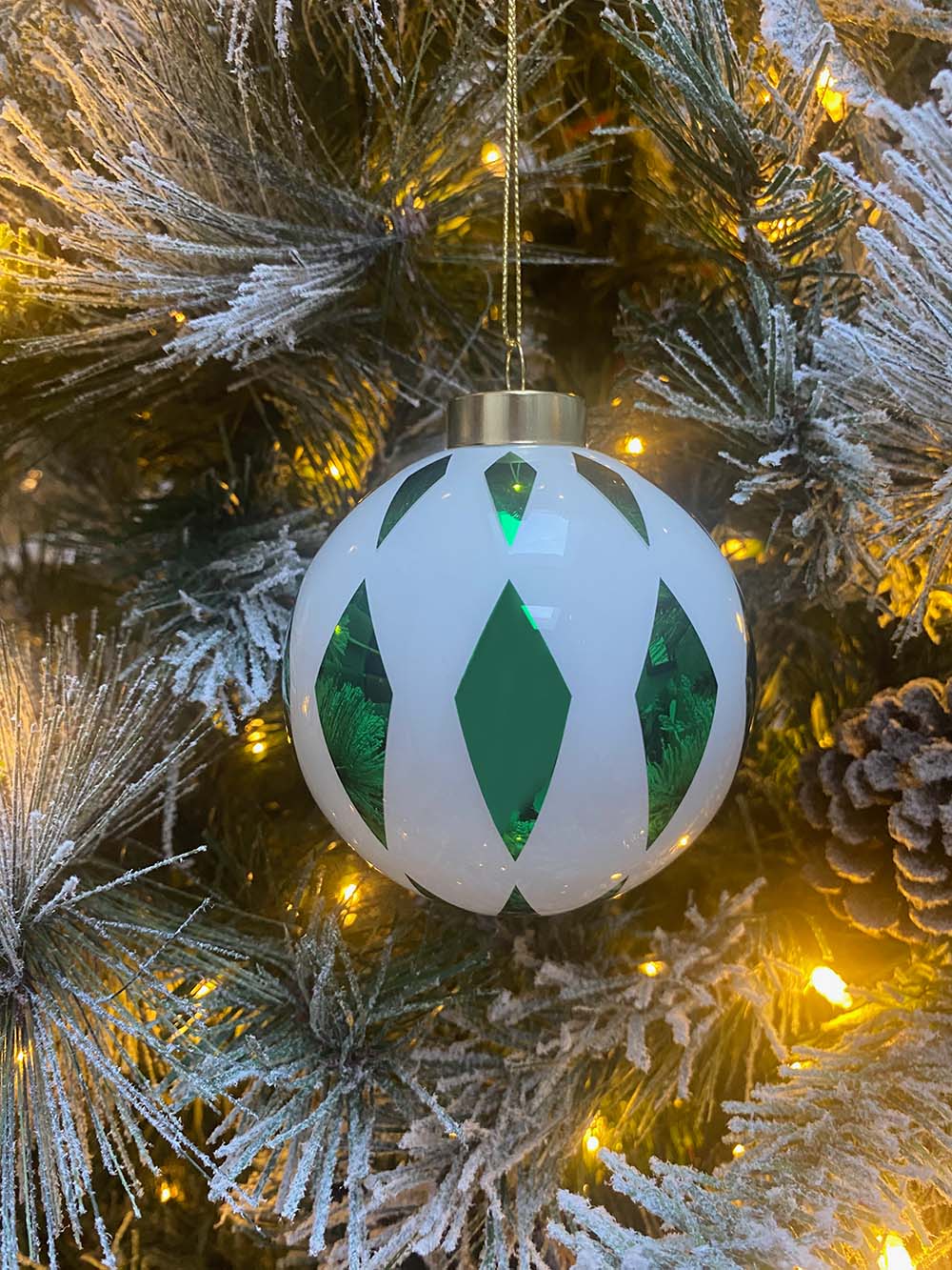 Delight Christmas Bauble 6 Green