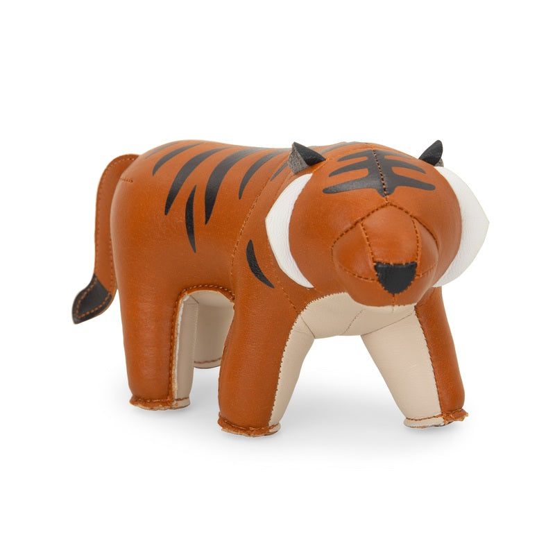 Zuny Tiger Hunt paperweight