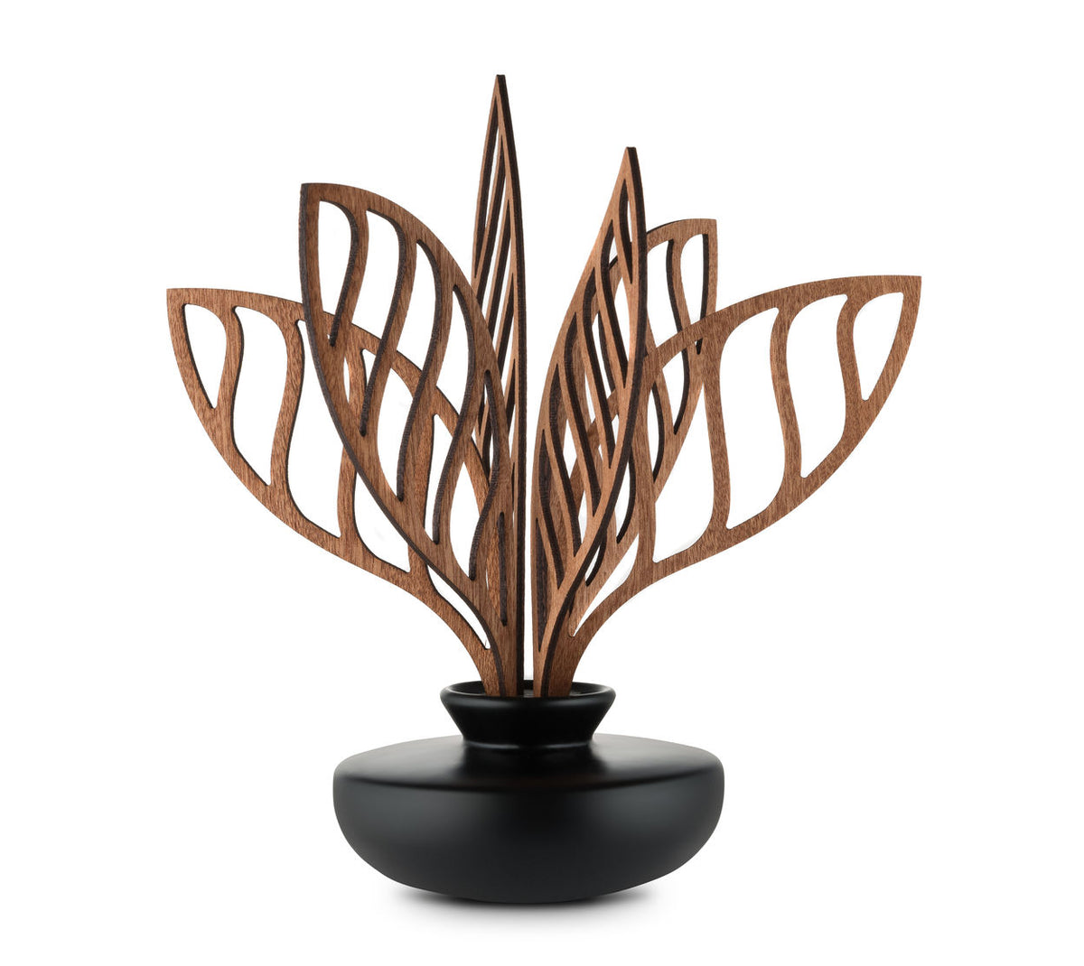 Shhh scented leaves by Alessi, mahogany wood leaves in black holder