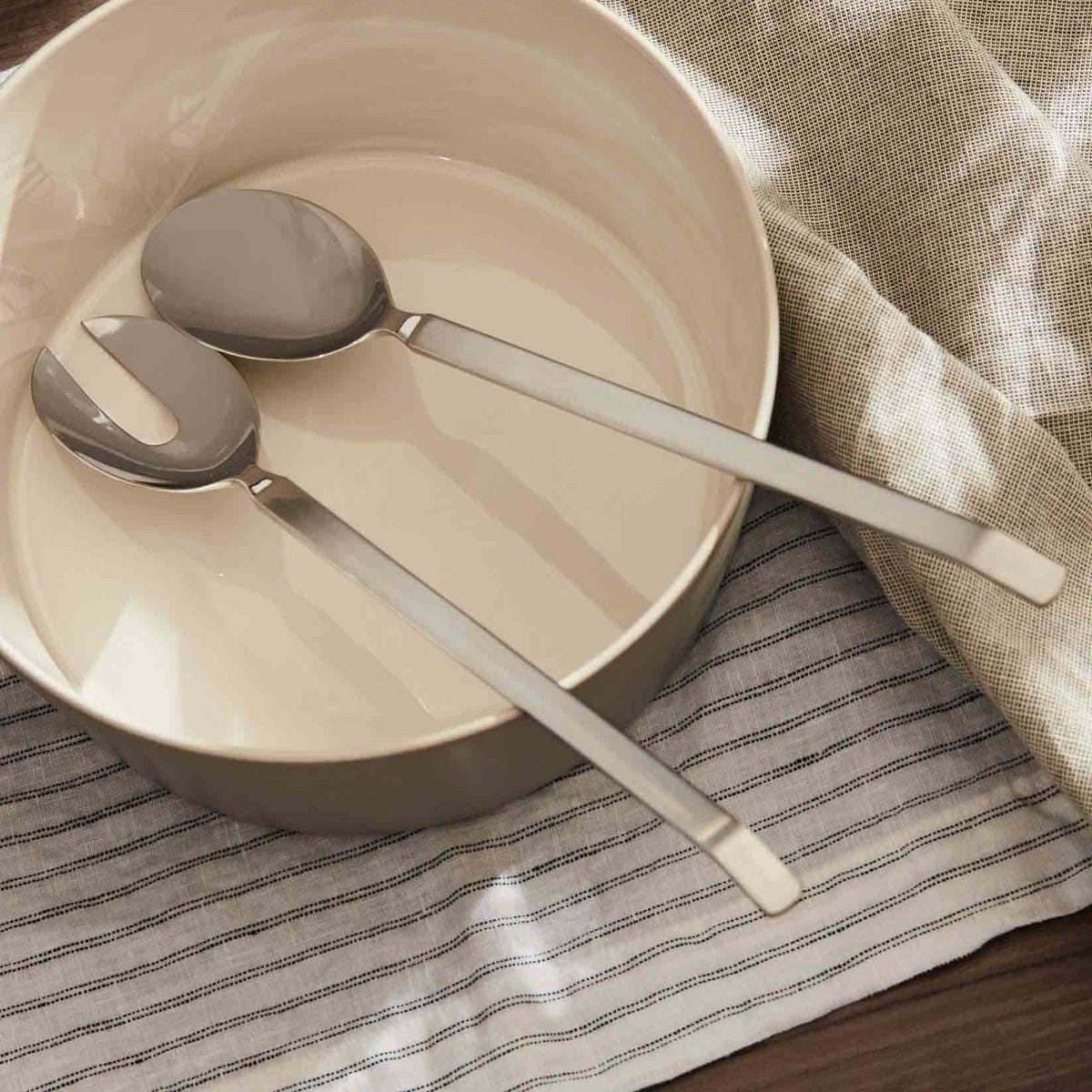 Alessi Dry slabestek 4180/14 op tafel