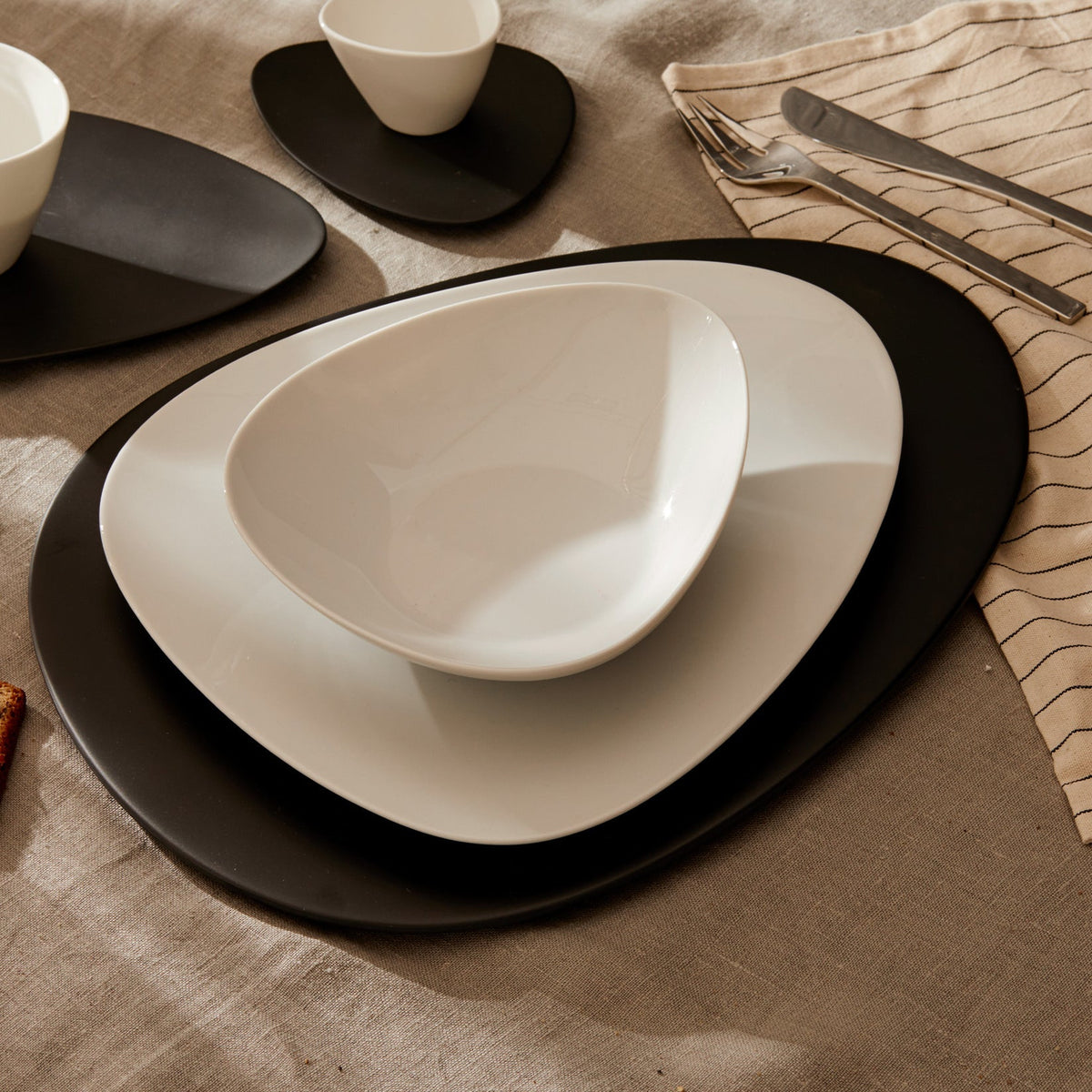 Alessi Soepbord Colombina FM10/2 op tafel