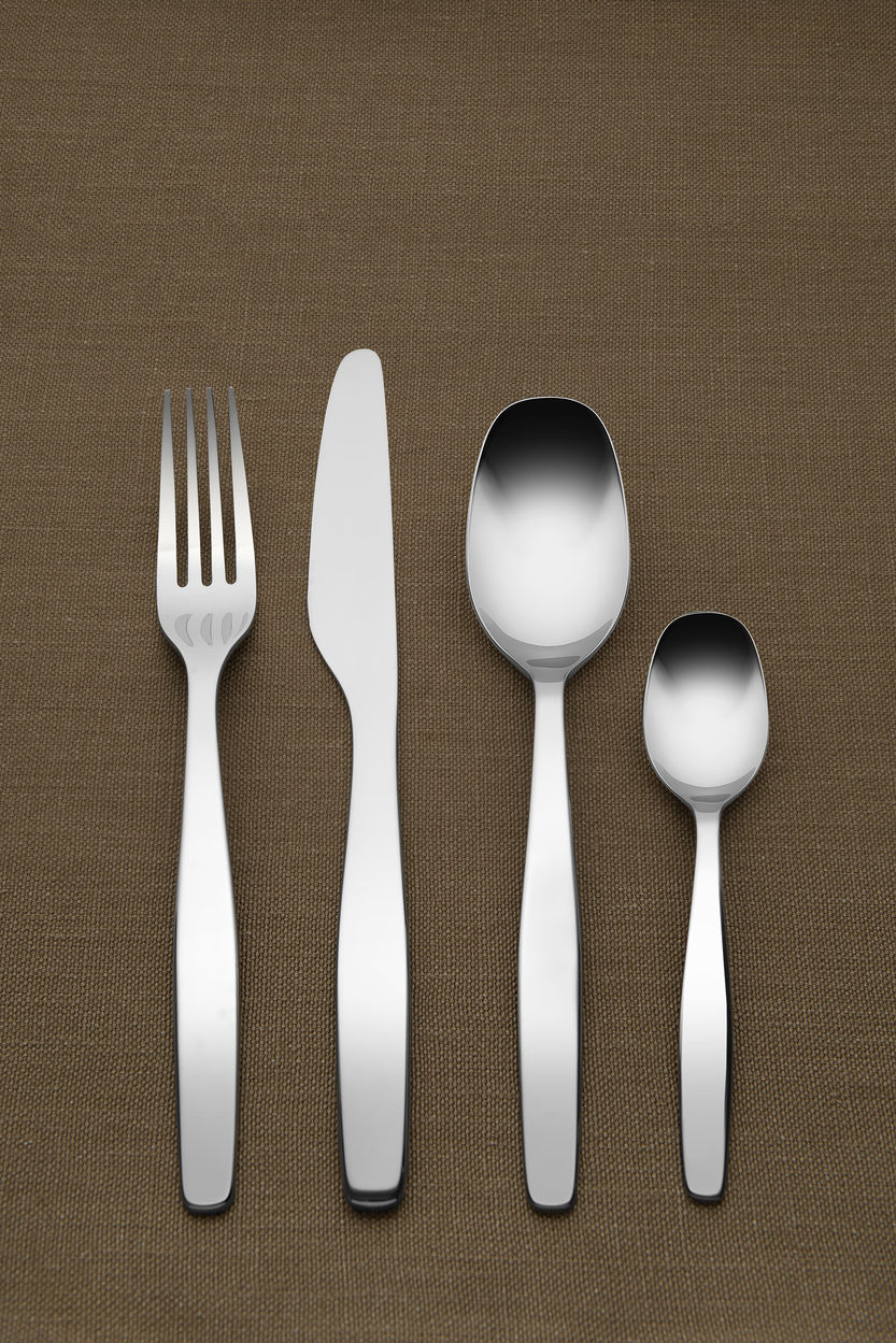 Alessi Itsumo cassette bestek, vork, mes, lepel en koffielepel in inox