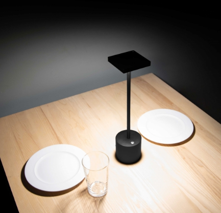Radius Liberty rechargeable lamp in black, designed by Michael Rösing