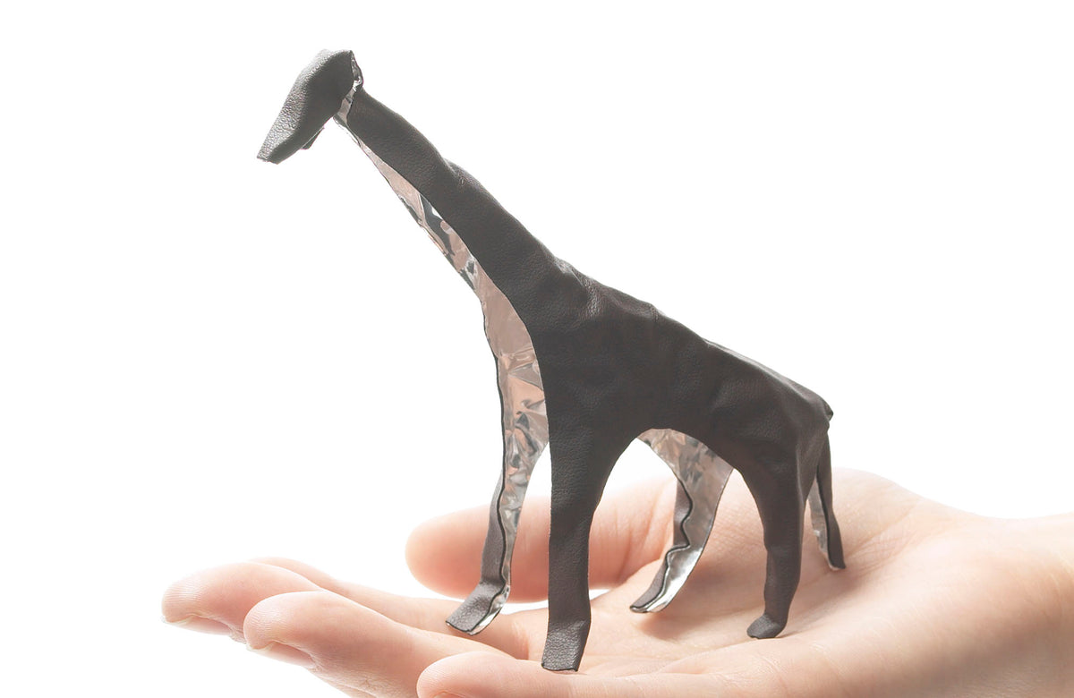 Pop Up Animal giraffe by +D, foldable art object from the animal series, black